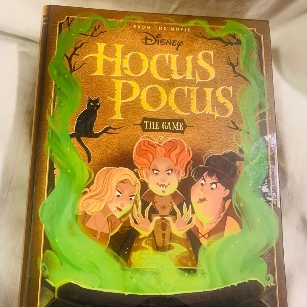 Ravensburger Disney Hocus Pocus Cooperative Board Game Magic New 2020 Gift Toy